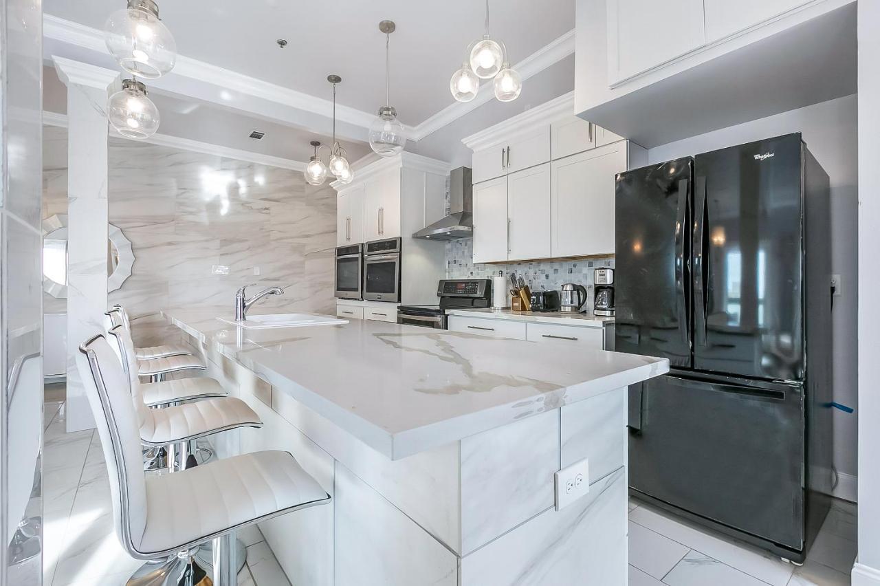 Stunning Penthouse In The Heart Of The City New Orleans Exterior photo